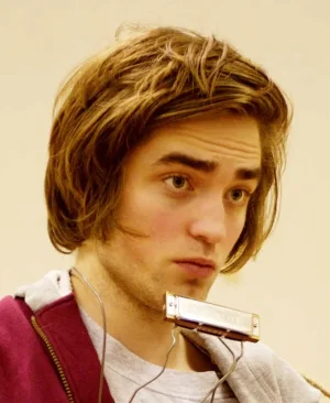 robert-pattinson-how-to-be-very-long-hairstyle.webp