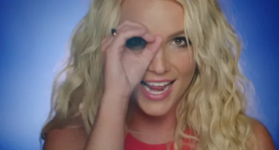 IlluminatiWatcherDotCom-Britney-Spears-Smurfs-Illuminati-1.webp