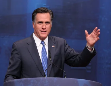 Mitt_Romney_at_2012_CPAC-1.webp