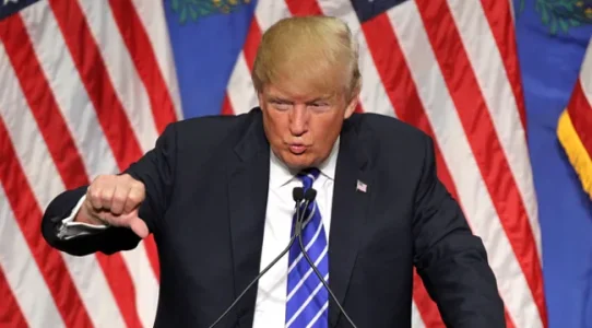 635909078333088062442489351_trump-thumbs-down.webp