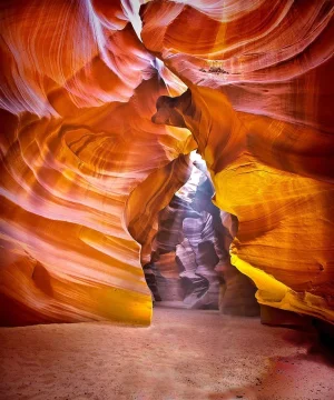 7c8985c8bd056420b8f2c0e916c57a26--antelope-canyon-page-arizona.webp