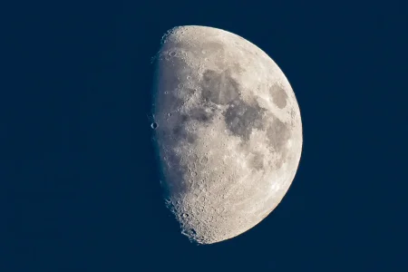 2018 10 18 Moon-1.webp