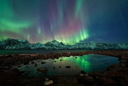lyngen-alps-aurora-1-24_47737_600x450.webp