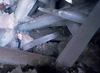 crystal-cave-1.webp