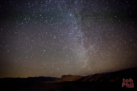 deathvalley-stars1.webp