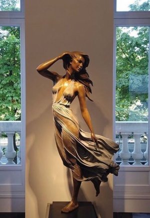 luo li rong sculpture 6.jpg