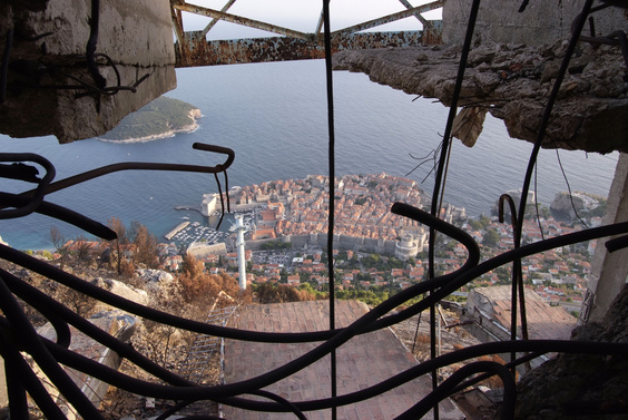 20070825_184929_DubrovnikThroughDestroyedLiftStation.jpg