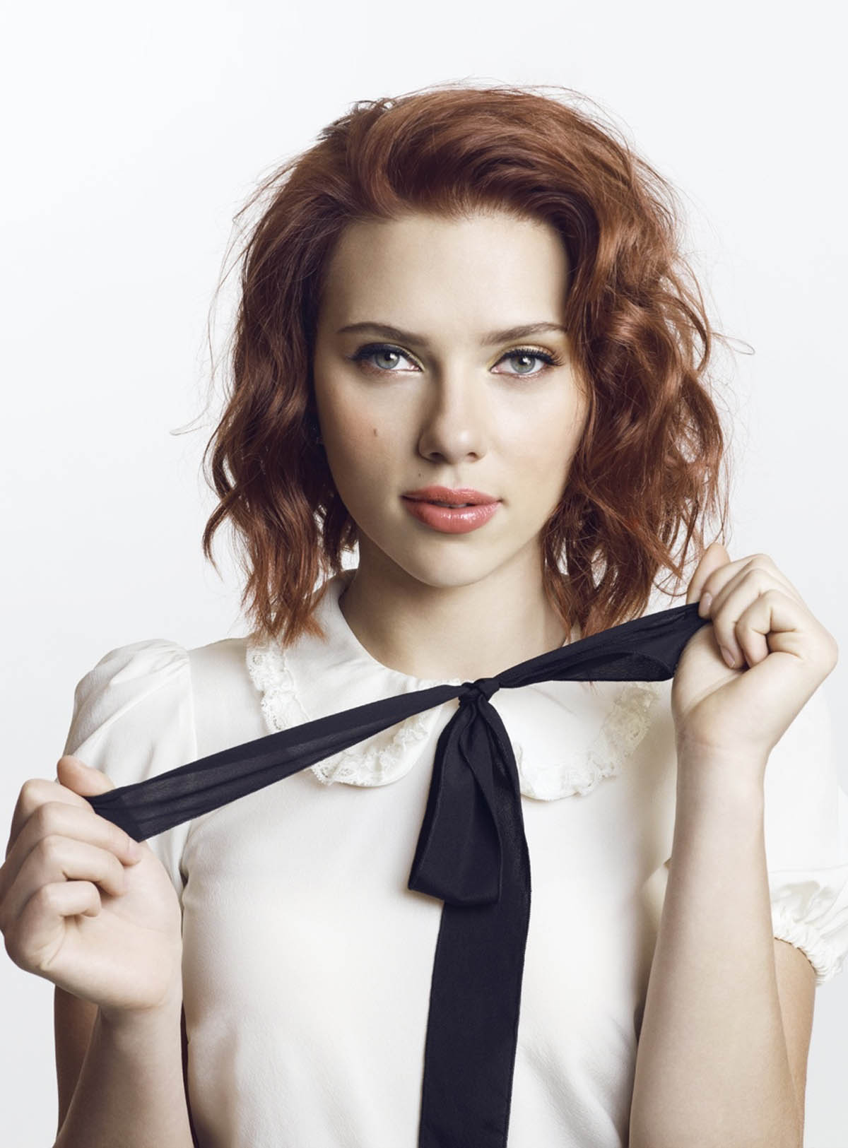 Scarlet-Johanson-age-height-weight-net-worth.jpg