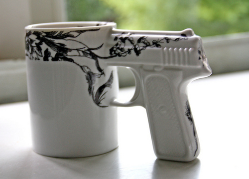 cool-cup-gun-guns-mug-Favim.com-324901.jpg