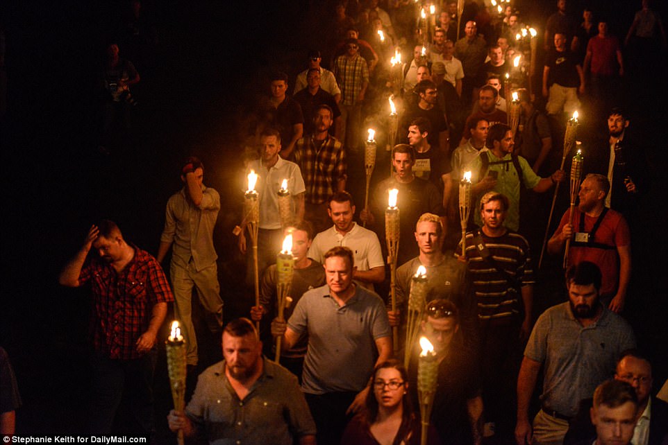 432e8bc200000578-4783914-a_group_of_white_activists_participate_in_a_torch_lit_march_thro-a-14_1502575626155.jpg