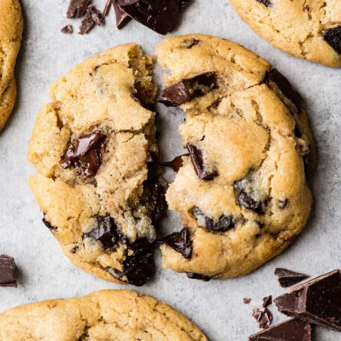 best-chocolate-chip-cookies-recipe-ever-no-chilling-2-e1577399681273.jpg