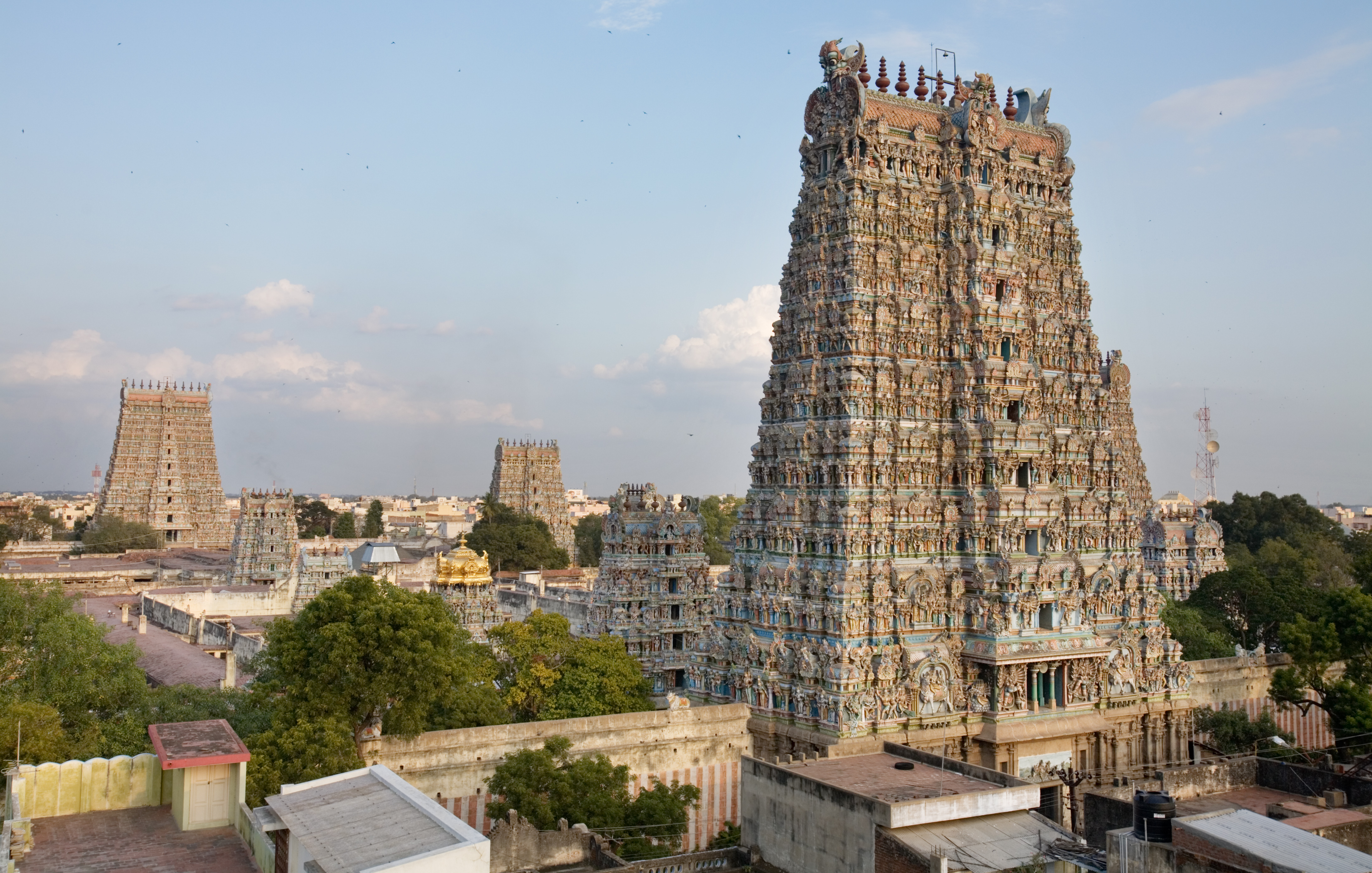 India_-_Madurai_temple_-_0781.jpg
