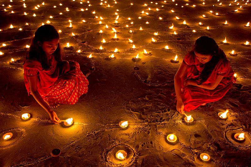 800px-Diwali_Festival.jpg